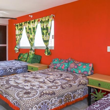 Hotel Puerto Viejo Масатлан Екстериор снимка
