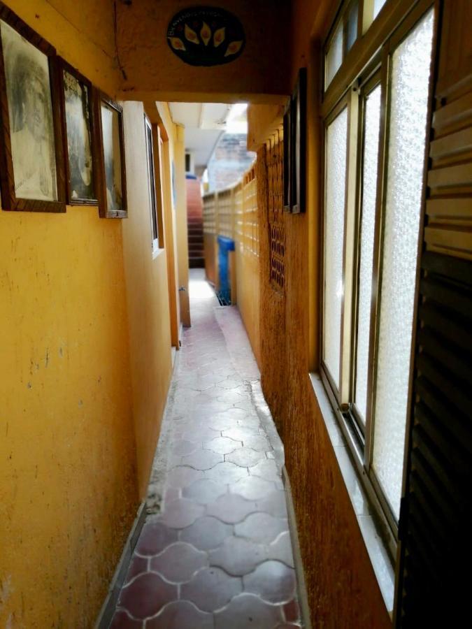 Hotel Puerto Viejo Масатлан Екстериор снимка