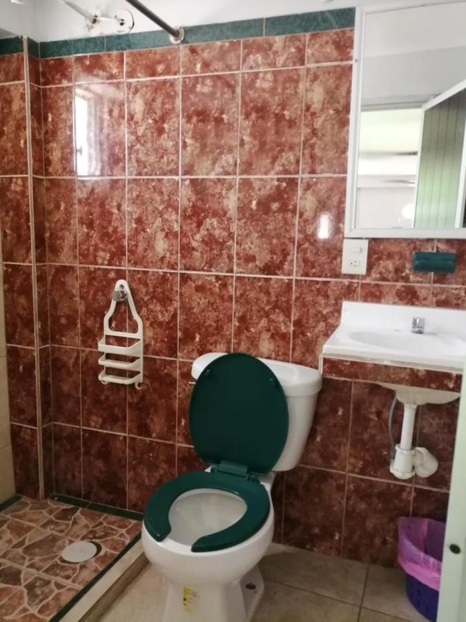 Hotel Puerto Viejo Масатлан Екстериор снимка